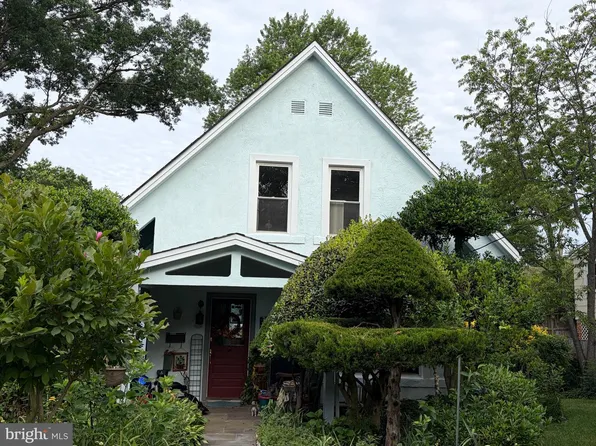 1406 N Nicholas St, Arlington, VA 22205