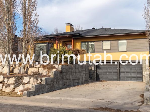 2397 E Logan Way