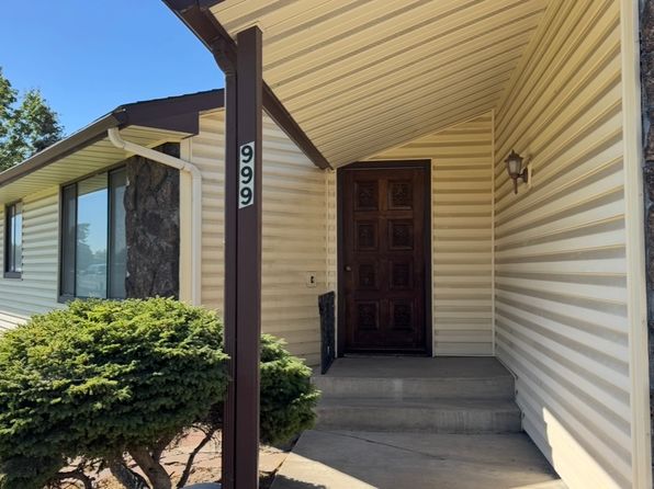 113 Crestview Dr