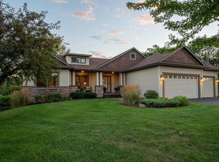 433 Swift Cir, Hudson, WI 54016