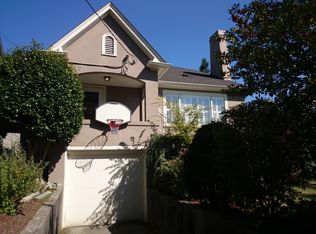 6816 17th Ave NE, Seattle, WA 98115