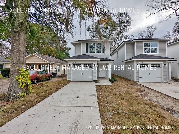 3rd image of 1275 Pangola Dr