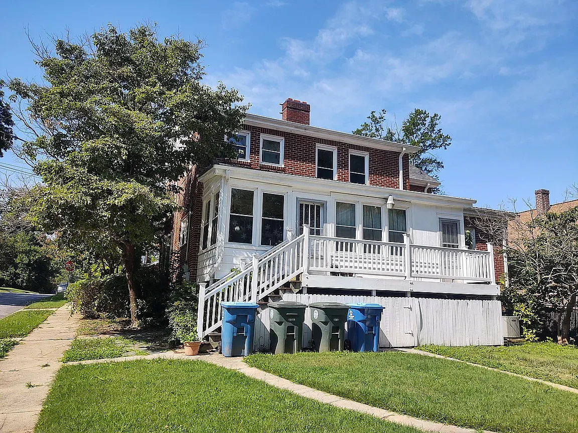 Building Photo - 400 Wiley Ave #B