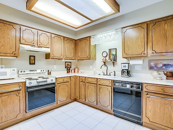 4th image of 2064 S Farnsworth Dr Unit 30