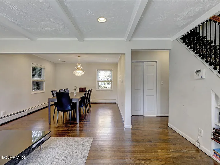 265 Norgrove Ave — Photo 5