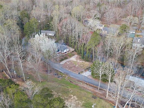 3rd image of 2210 Lower Kemp Dr