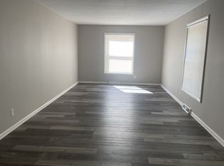 2007 SW Mission Ave APT 19, Topeka, KS 66604