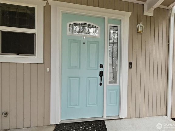 2nd image of 8531 Lake Forest Drive SE