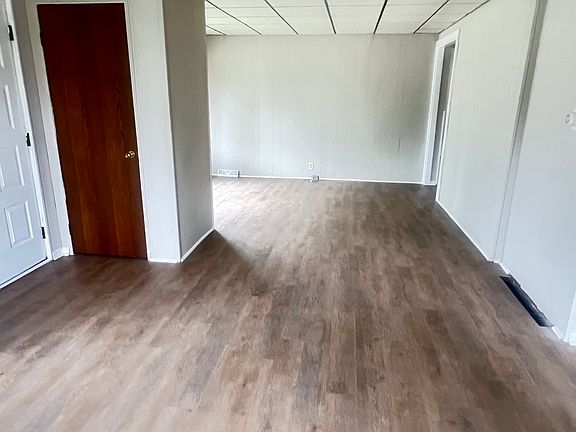 3rd image of 278 E 4th St #1