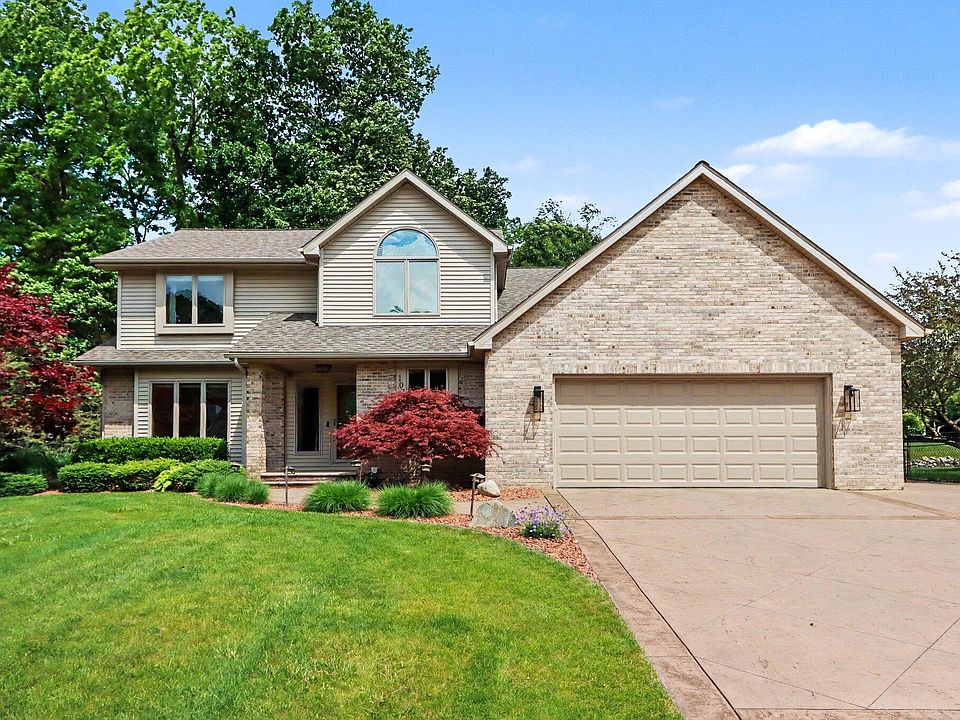 1st image of 107 Westchester Way