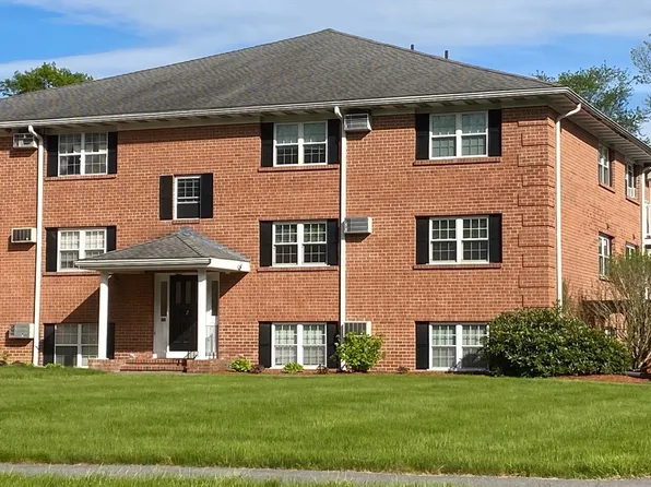 30 Leonard Rd Unit 30, Boxborough, MA 01719