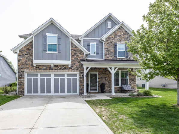 755 Canberra Blvd, Westfield, IN 46074