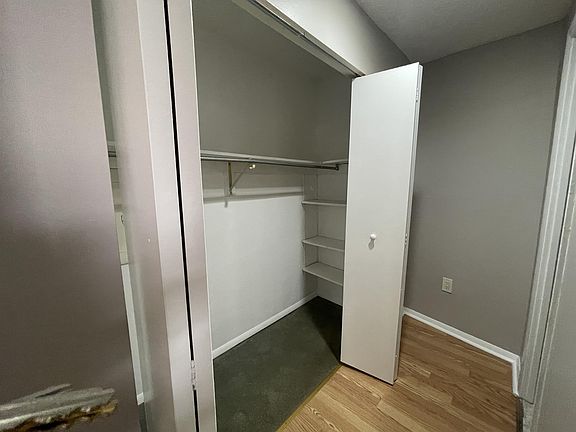 5th image of 800 S 7th St #11175983