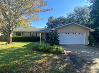 324 Holly St, Destin, FL 32541