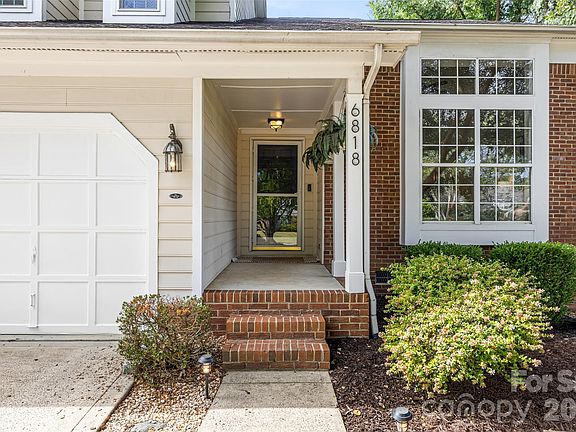 3rd image of 6818 Millingden Ct