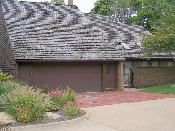 333 N Portage Path, Akron, OH 44303