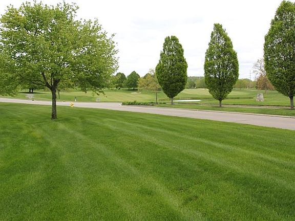 2nd image of 186 Barrington Village Dr