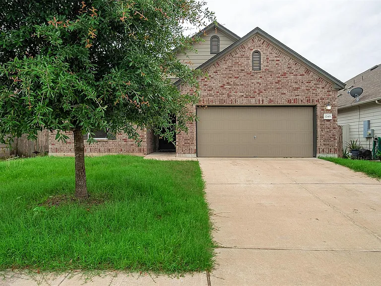 12401 Franklin D Roosevelt St — Photo 1