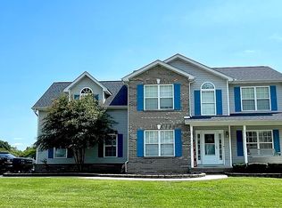 7657 Cool Breeze Rd, Knoxville, TN 37938