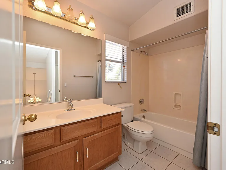 5730 E Gelding Dr — Photo 31