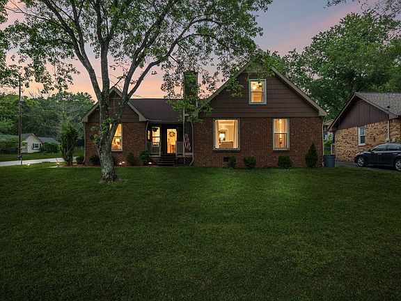 2nd image of 4916 Shadowlawn Dr