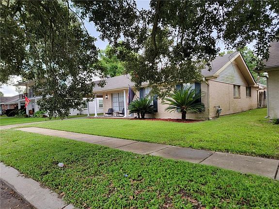 4th image of 3527 Huntlee Dr
