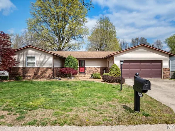 106 Kutter Dr, East Alton, IL 62024