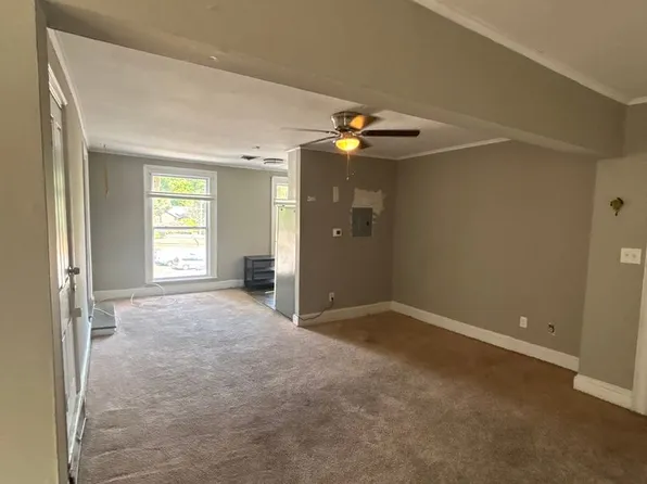 1114 S Aspen