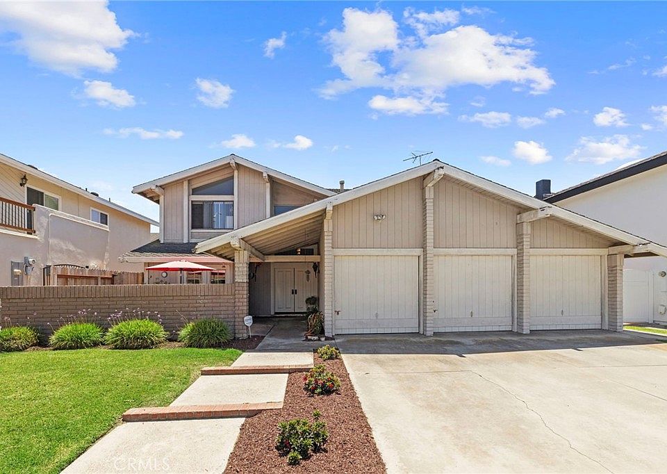 1st image of 8472 Deepview Dr