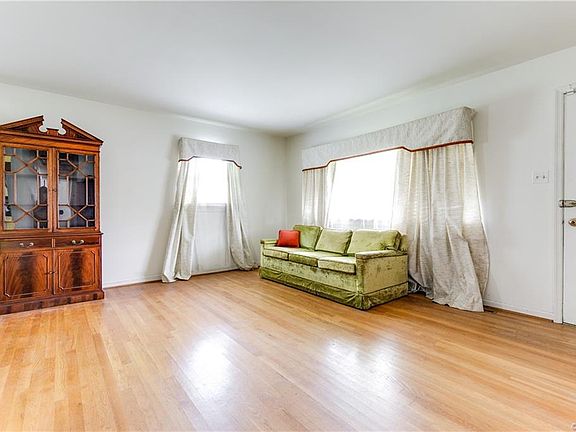 5th image of 5609 Cupula Dr