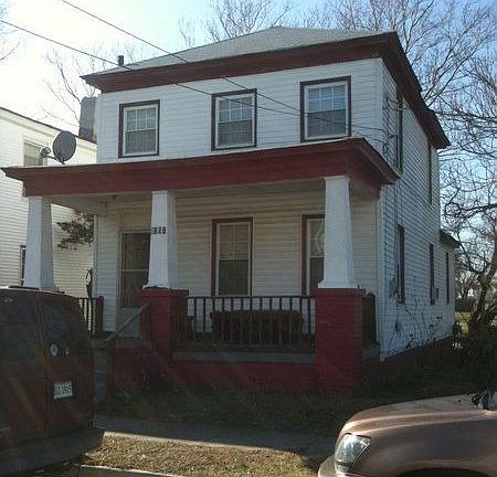 2nd image of 1503 Selden Ave