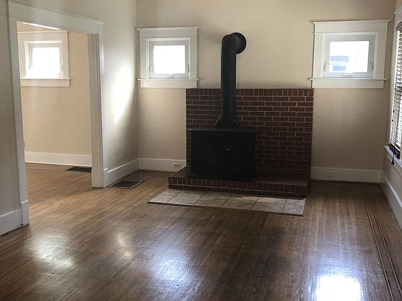 2nd image of 841 Melford Ave