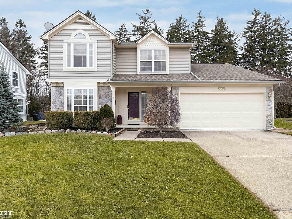 967 S Parkwood Dr, South Lyon, MI 48178 Zillow