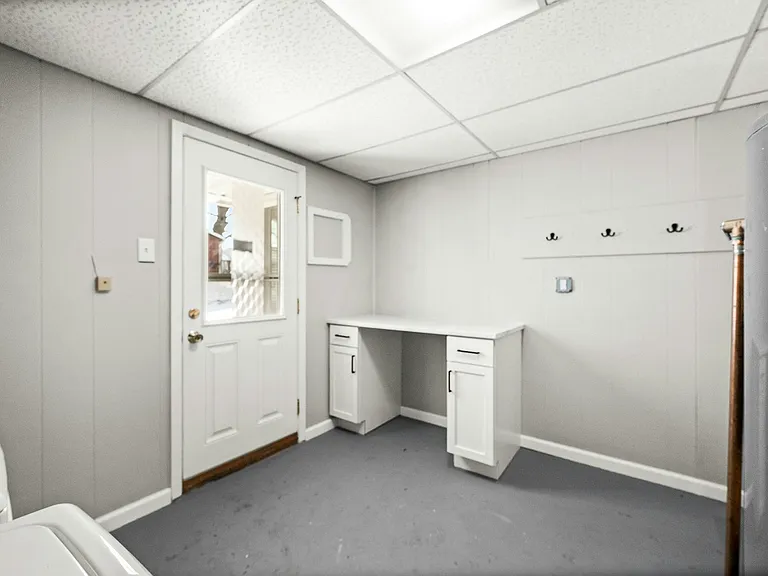 1508 Wilson St — Photo 31
