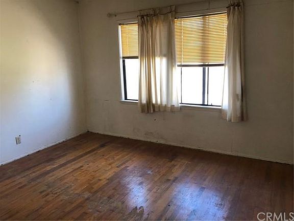 5th image of 17015 Crenshaw Blvd