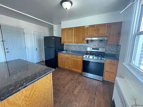 2710 Unruh Ave #2 Photo 1