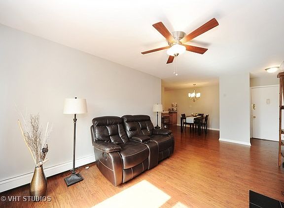 3rd image of 695 Grove Dr APT 206
