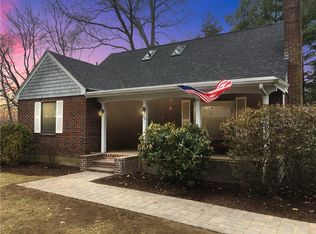 99 Naples Ave, Warwick, RI 02886