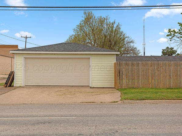 2236 N Sumner St, Pampa, TX 79065