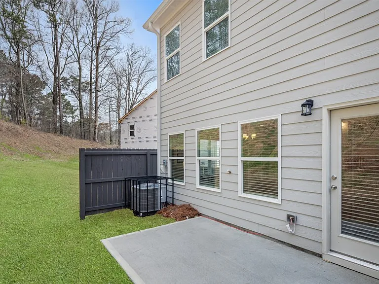 4270 Notting Hill Dr SW — Photo 7