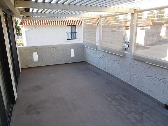 2nd image of 2858 Instone Ct