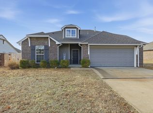 3636 E 143rd Ct S, Bixby, OK 74008