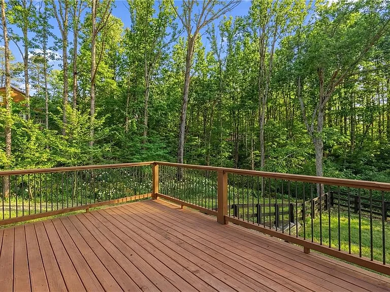 15448 Hopewell Rd — Photo 25