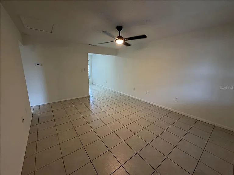 460 Beltrees St — Photo 10