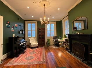 600 Julia St, New Orleans, LA 70130