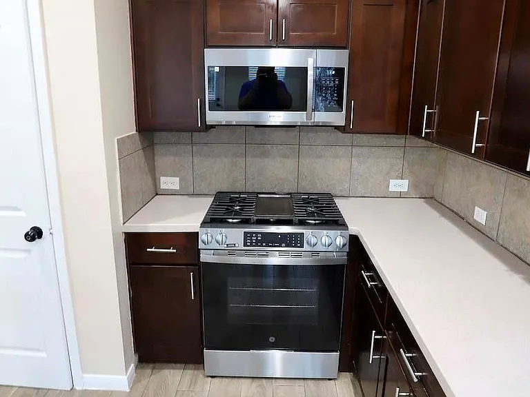 7407 Saxon Hill Ln — Photo 16