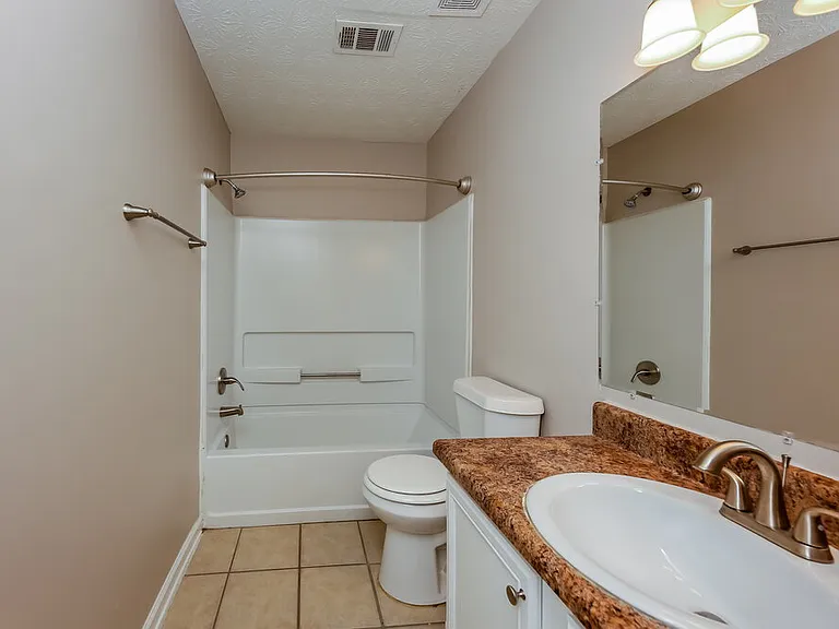 1799 Killarney Dr SW — Photo 17