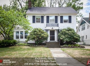 17483 Clifton Blvd, Lakewood, OH 44107