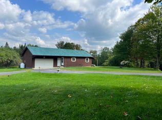 382 Allard Hill Rd, Lyndonville, VT 05851