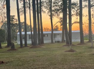 3004 Gunters Island Rd, Galivants Ferry, SC 29544